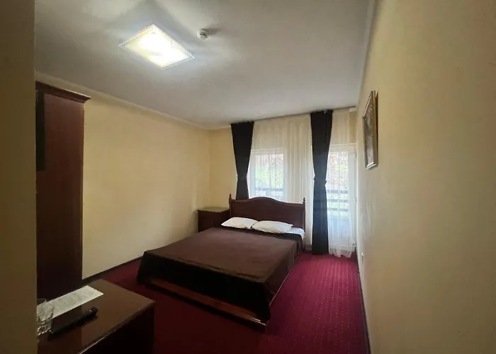 Stupari Hotell